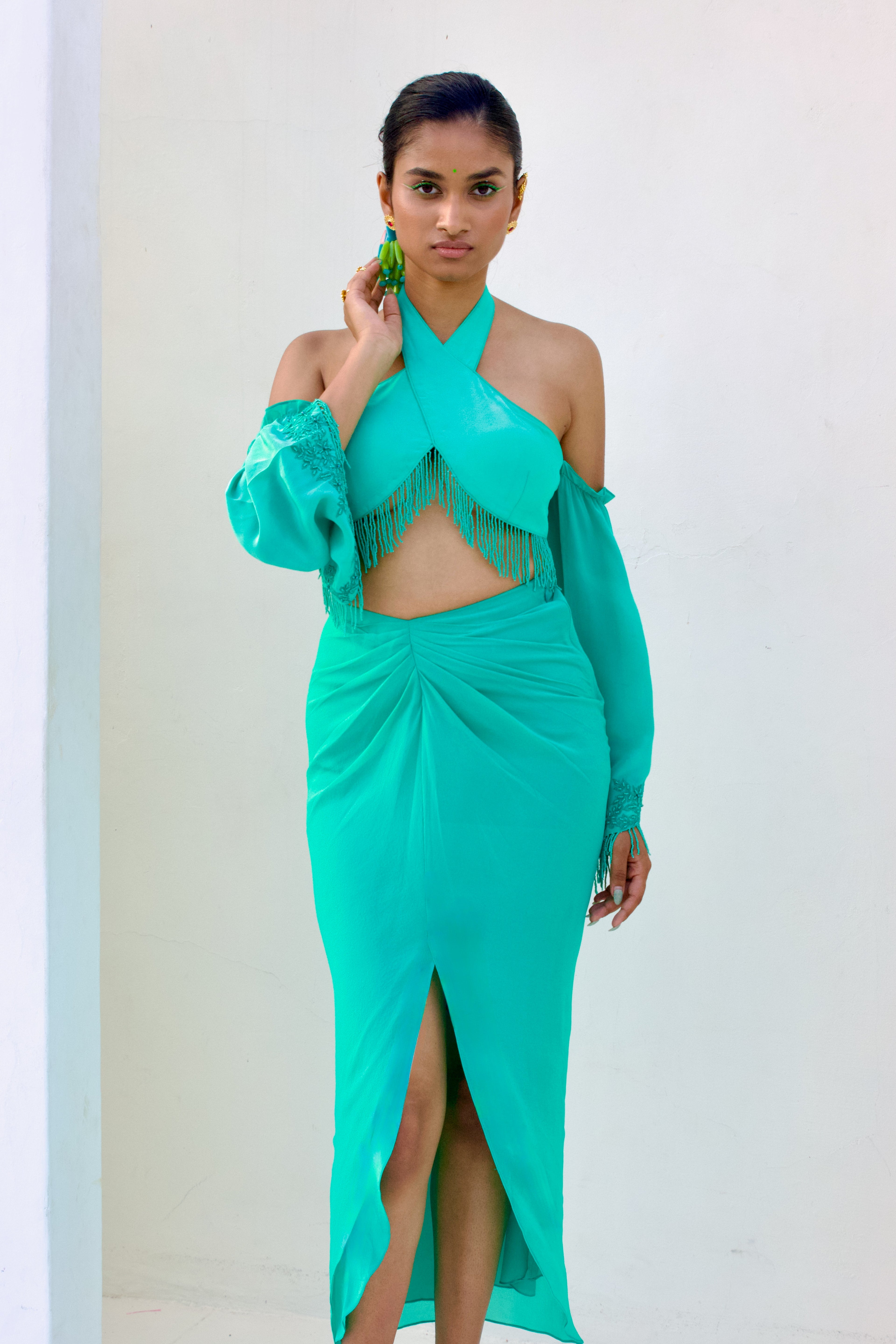 Dua Embroidered Sleeve Top