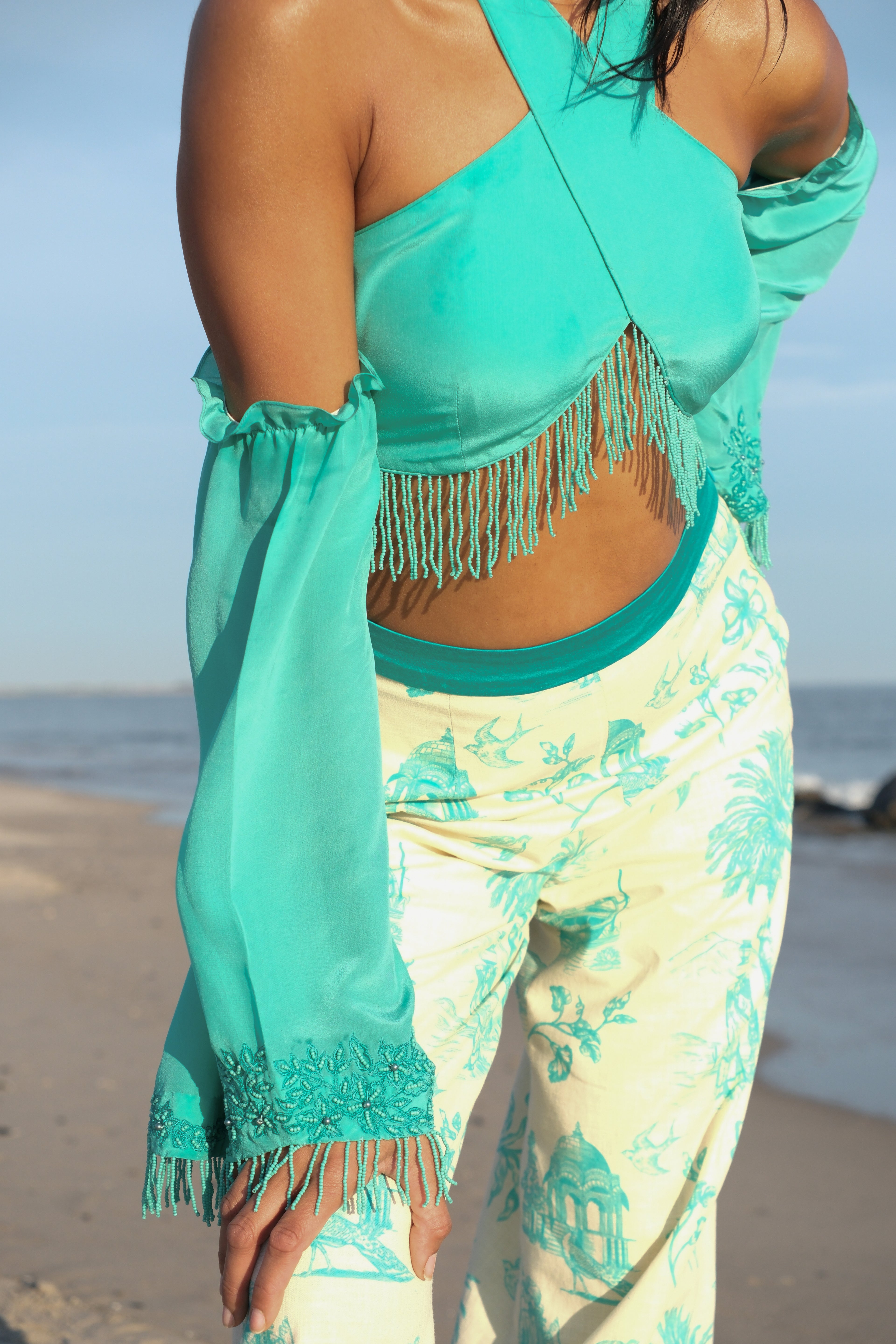 Dua Embroidered Sleeve Top